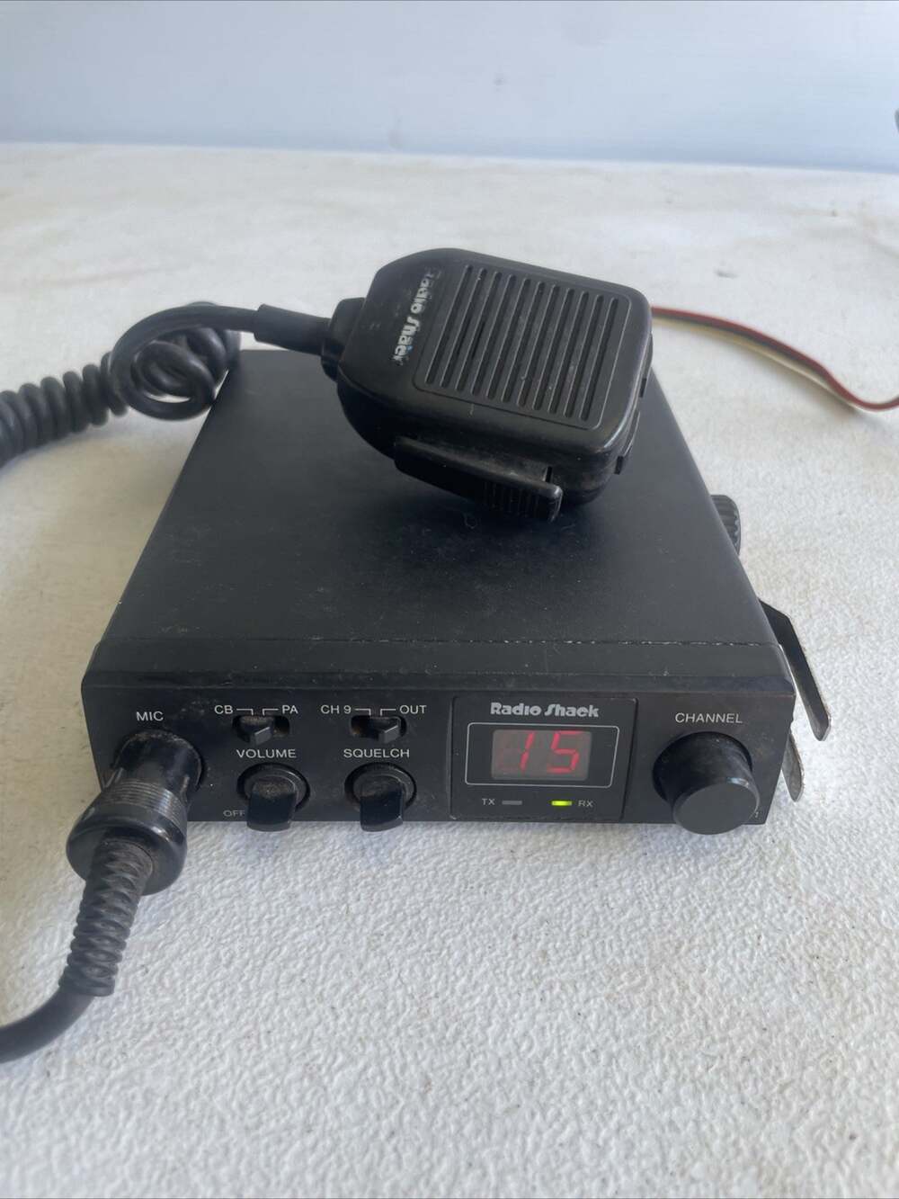 Realistic TRC-481 40 Channel CB Radio #21-1550